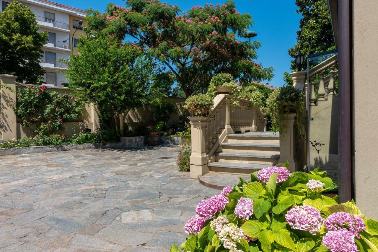 Villa Mery Casale Monferrato Exterior foto