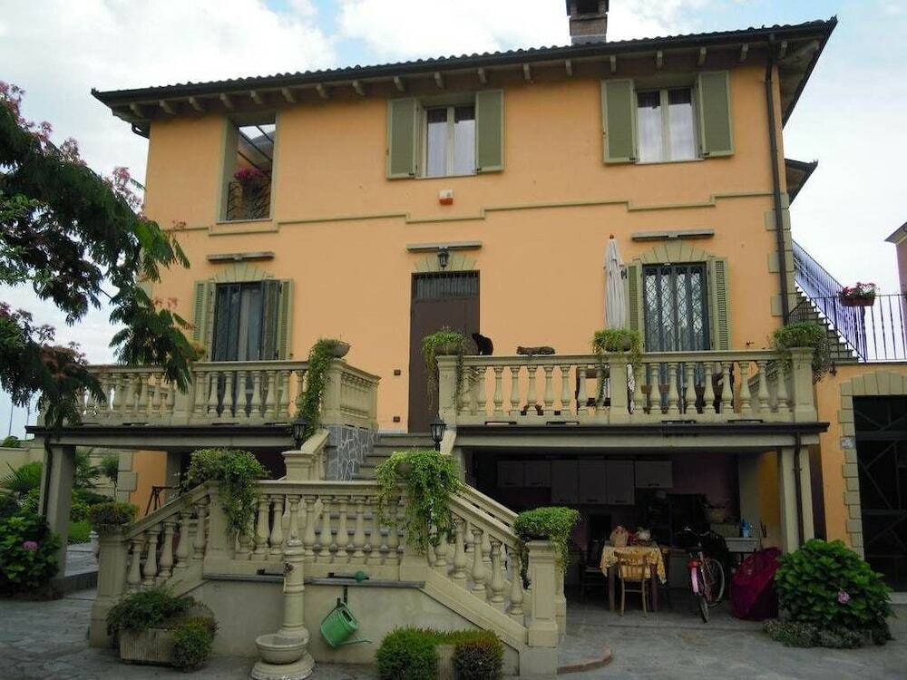 Villa Mery Casale Monferrato Exterior foto
